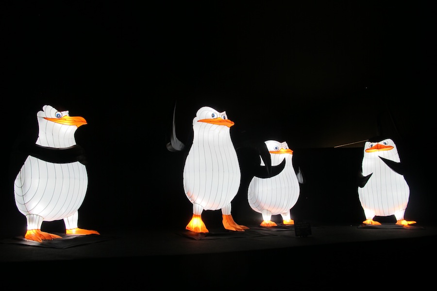 lights by dreamworks pinguins de madagascar